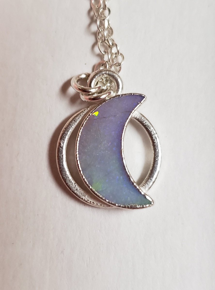 I got my opal moon necklace today!! It's so pretty  Now I just need a pair of opal star earrings to go with it   @lunamosity_