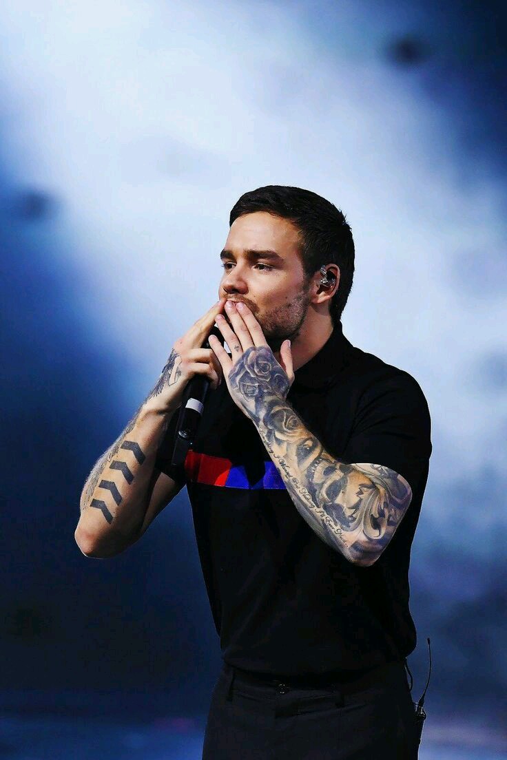pyliampayne's tweet image. @LiamPayne  esta nominado en cuatro categorías incluyendo #BestMaleAct #ArtistInTheRise #BestPopAct #BestEuropeanAct 
¿Ya votaron?
Aquí les dejo el link:
top50oficial.com/vote/