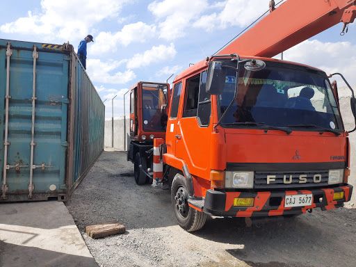TopUniverseInc's tweet image. Here, we have shown how we have effortlessly unloaded a humongous 40ft in Bacao II, Gen Trias, Cavite, #Philippines ; thanks to our best quality equipment, which undergoes regular safety checks, and fully trained and certified staff.

#ShippingContainer #40ftContainer #Cavite