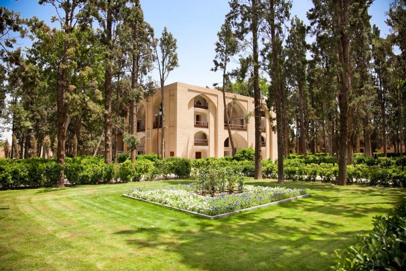 Going to another garden this evening in my Iranian cultural heritage site thread. Bagh-e Fin Garden. It is a traditional Persian garden in Kashan in Isfahan Province. It's believed to have been built in the first half of the 16th century.