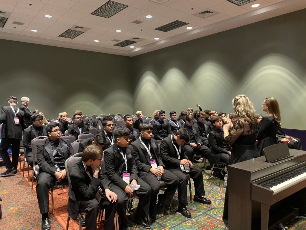 Thomas Duebner, M.Ed. tweet media