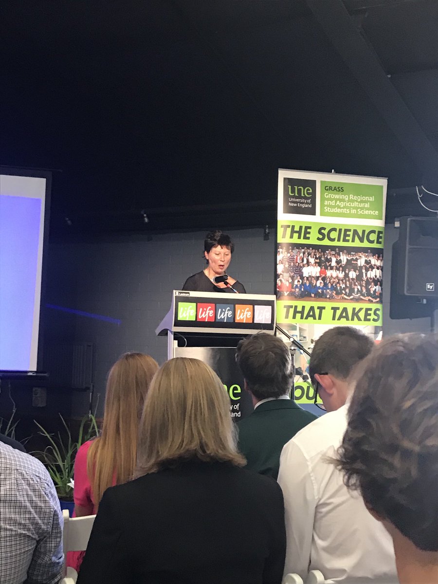 BrynGriffiths1's tweet photo. Enjoying watching and listening to Suz and Ollie introduce the GRASS student reporting evening. Great UNE initiative now in its 11th year. #une https://t.co/g9144lH5TO