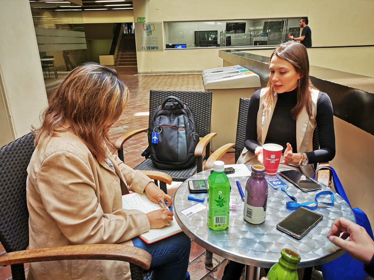 comunicacion3s's tweet photo. 🔴 Con @CityExpressMX visitamos medios colombianos y hablamos de crecimiento y posicionamiento en el mercado local. #be3com https://t.co/F2CDvEdORY