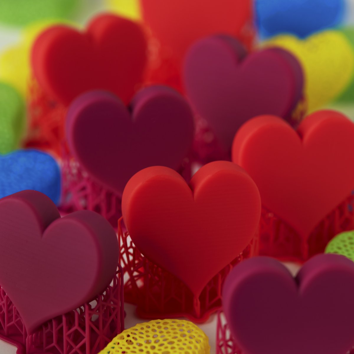 formlabsjapan's tweet photo. \ Happy Valentine's Day /
Color Kitを使ったハート型チョコ(のイメージ)!
#3Dプリンタ 製ですが、 #チョコ0個回避 に使ってください♪
#Formlabs #Form3 #Form2 #ColorKit #バレンタイン https://t.co/G9uV6cLMc3