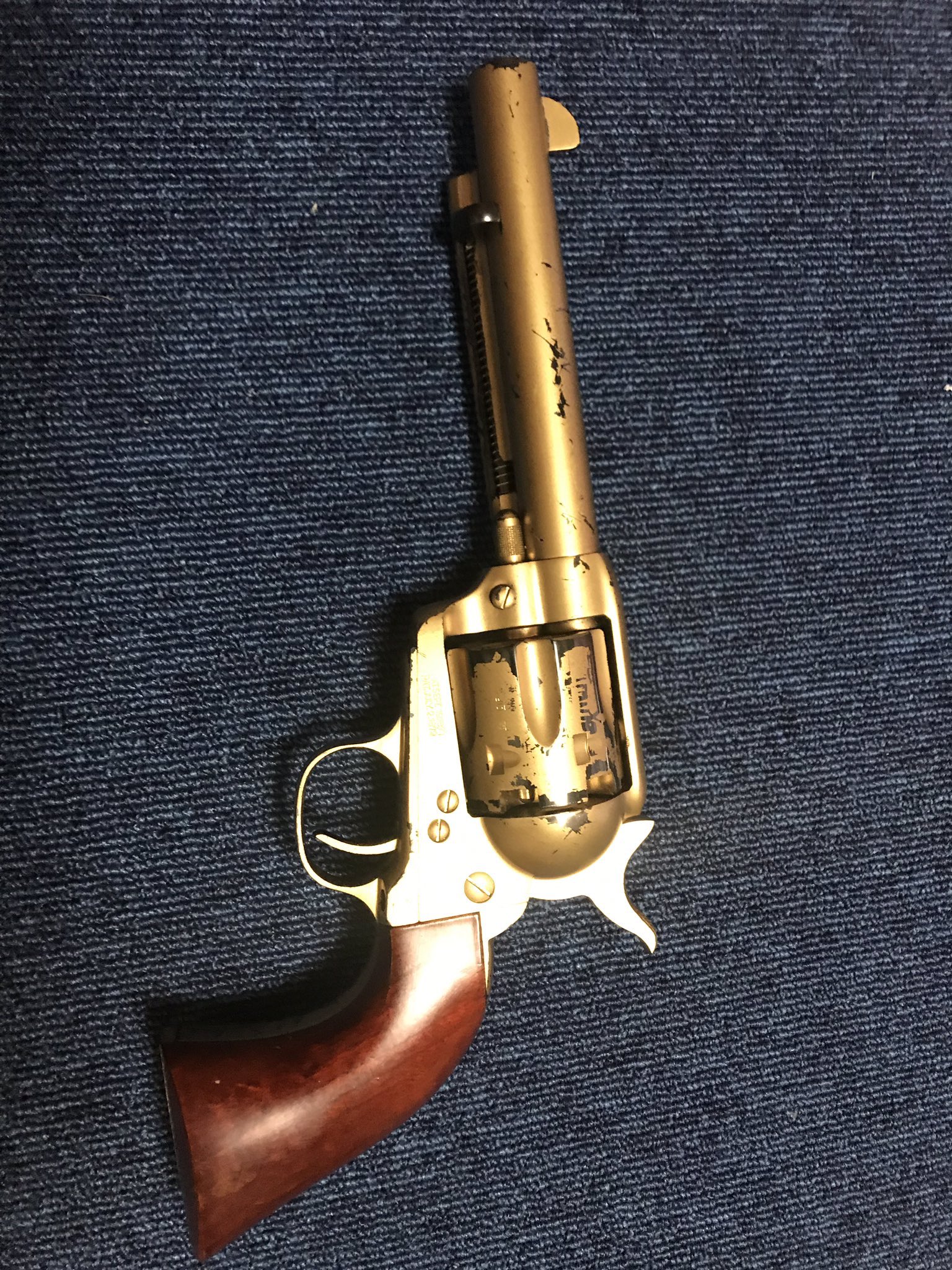 アーマード フォース 度々あるのですが 無可動拳銃及び無可動実銃でので誤報や情報不足によるご勘違いなどの情報で 変わったお問い合わせがありますので ご注意下さい 無可動拳銃 無可動実銃とエアーガン及びモデルガン 文鎮 金属製品 の物と一緒に