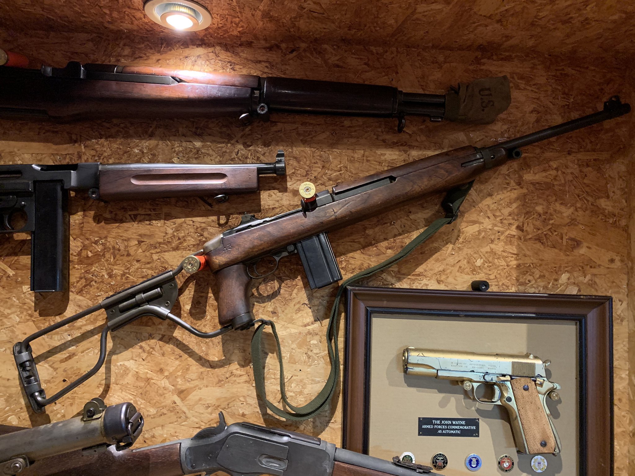 アーマード フォース 度々あるのですが 無可動拳銃及び無可動実銃でので誤報や情報不足によるご勘違いなどの情報で 変わったお問い合わせがありますので ご注意下さい 無可動拳銃 無可動実銃とエアーガン及びモデルガン 文鎮 金属製品 の物と一緒に