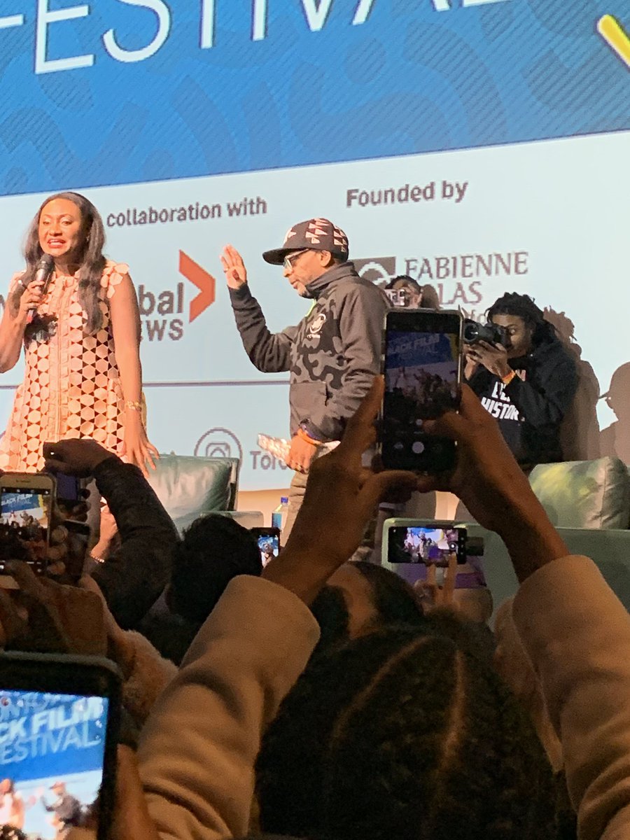 Raymond_NL's tweet photo. Spike Lee receives Lifetime achievement award at the Toronto Black Film Festival #tbff20 #spikelee #blackhistorymonth https://t.co/9pA547YNg5