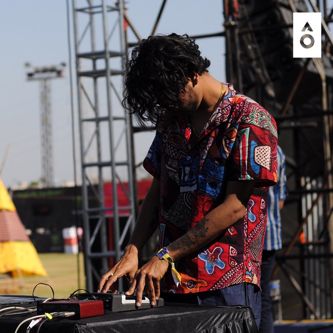 JioSaavn's tweet photo. All the way from Ranchi to Pune, #TreEss and #TheMellowTurtle, these boys be making big waves @Vh1Supersonic
#AOatVh1Supersonic https://t.co/3olQuckpTK