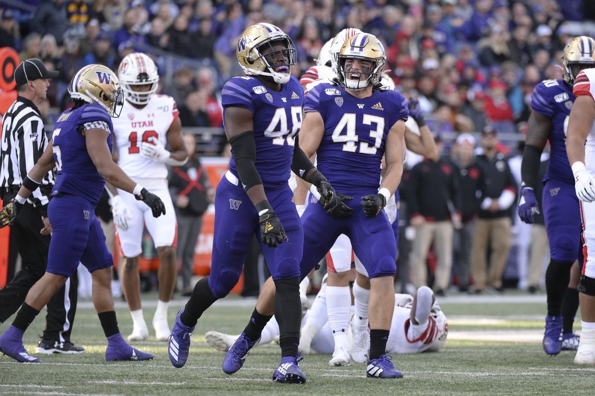 JabezTinae13's tweet image. Extremely excited to announce I have received an offer from The University Of Washington 🐺🐺 #GODAWGS