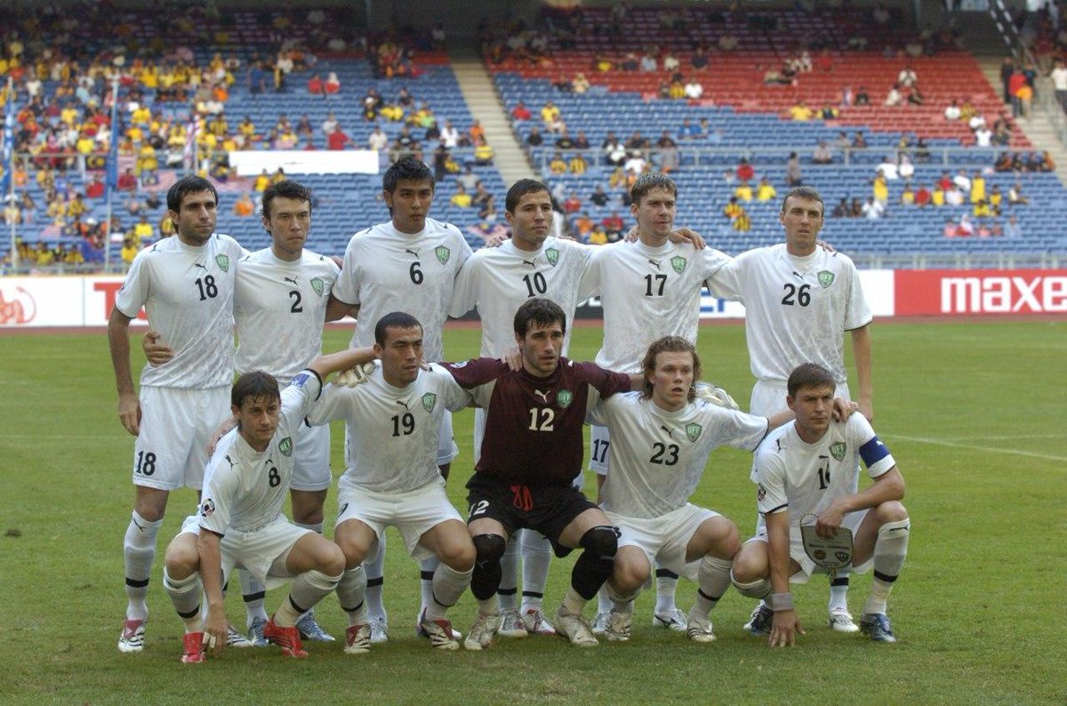 📋 #Fotoarxiv ruknidan: Ushbu fotosurat qaysi yili, qanday musobaqa davomida olinganini topa olasizmi? Suratdagi 🇺🇿 O'zbekiston milliy terma jamoasining har bir a'zosini taniyapsizmi?

#MilliyJamoa #TeamUzbekistan #Uzbekistan