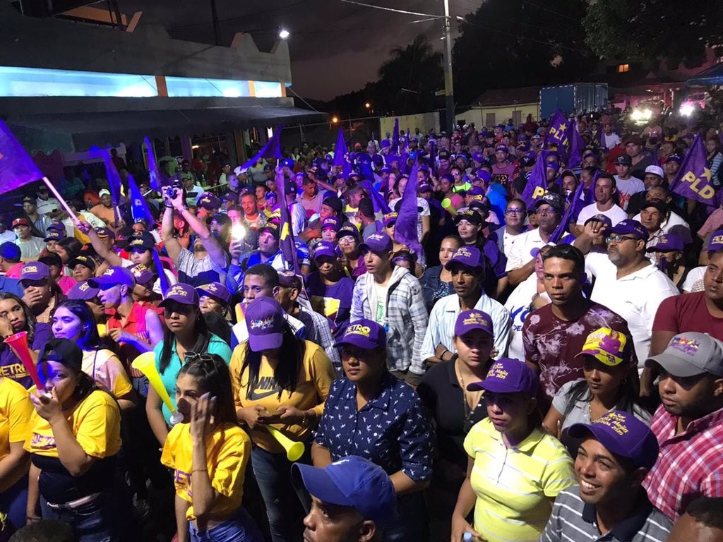 rafaeldsanchez1's tweet photo. Sabana larga se tiro a las calles a decir si a Milton brea petro Próximo Alcalde este 16 de febrero https://t.co/zLoqpm06Kc