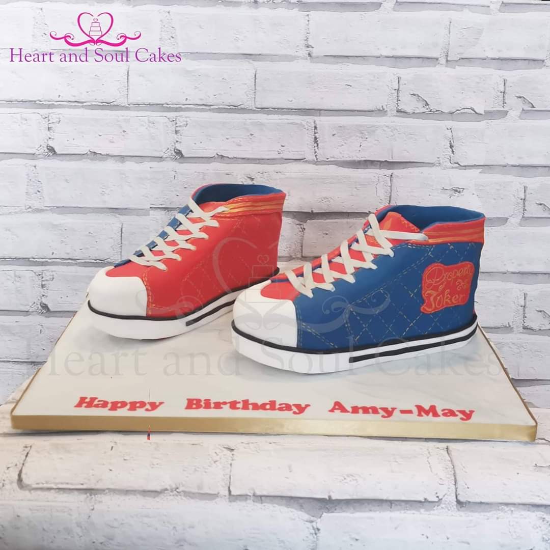 HeartandSoulCa1's tweet photo. Seeing as the #birdsofpreyfilm is out tonight in cinemas we had to share the #harleyquinn trainer cakes we made for Amy-May's birthday. They were great fun to make. #trainercake #shoecake #harleyquinncake #makingmemoriesnotjustcake #heartandsoulcakes #HASC https://t.co/xH2NVEqCO5