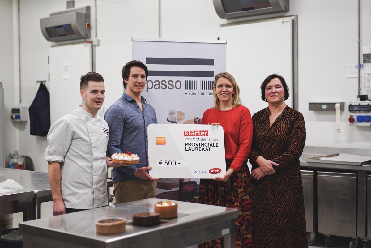 UNIZOAntwerpen's tweet photo. De Antwerpse Starter van het Jaar 2019 is bekend! 🚀 De titel gaat naar Serge Lamoral &amp; Jens Van bouwel van Pastry Solutions. 🏆 Gefeliciteerd! #startervanhetjaar #startervanhetjaar2019 #unizo #provincieantwerpen #starter https://t.co/1oFDo2QPoU