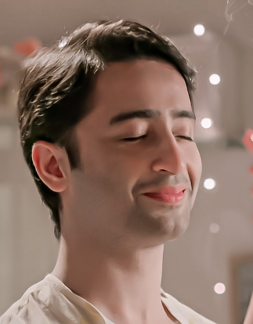 Yare08657307's tweet photo. Ajeeb Rajvansh
#ShaheerSheikh #MishBir #YehRishteyHainPyaarKe https://t.co/oUES4NIkNc