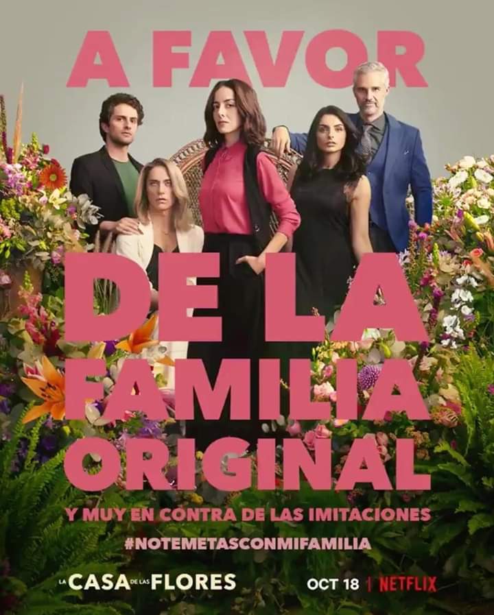 Elena De La Mora tweet media