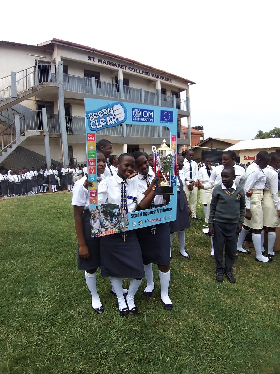 Reutermicheal's tweet image. Valentine special:@EUinUG @SocialUganda project has today delivered ICT equipment to four best performing schools that participated in the PVE music Dance &amp;amp; drama competitions.The action is creating safer spaces for youths to shun Violence through performance arts.#Beeraclear