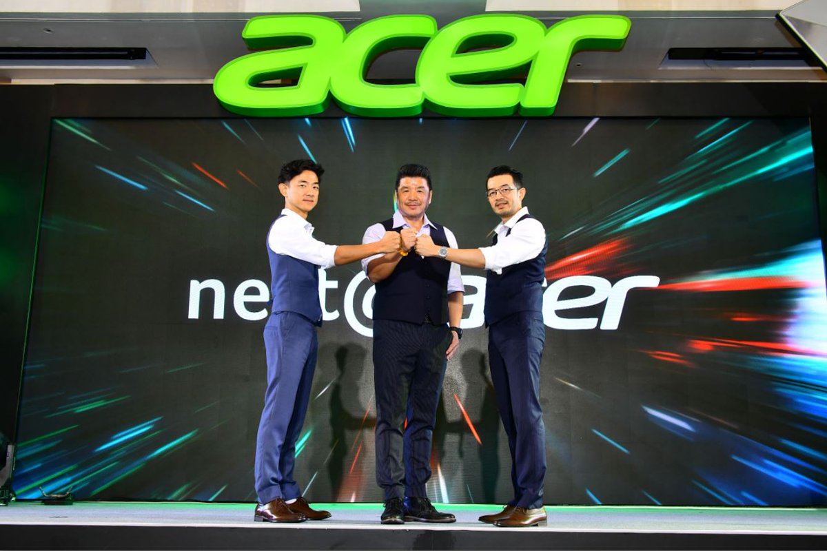 digitday's tweet photo. Acer ยึดกลยุทธ์ Dual Transformation ขับเคลื่อนธุรกิจ มุ่งตอบโจทย์การใช้งานและรองรับการเติบโตของ Digital Transformation https://t.co/bsLZB2R10R #Acer #Strategy #DualTransformation #AcerEnduro #DigitalTransformation #AI #IoT #Social #Education https://t.co/RIIpG2A89Y