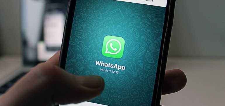 TheFBGgroup's tweet photo. #Facebook-owned #MessagingApp #WhatsApp has reached a new milestone of 2 billion active users. Should you be including it in your #DigitalMarketingStrategy? Here's what @adhutchinson has to say: https://t.co/nUSE0NrBun

If you need free, practical #MarketingAdvice, get in touch! https://t.co/8qBWZ6mIh6