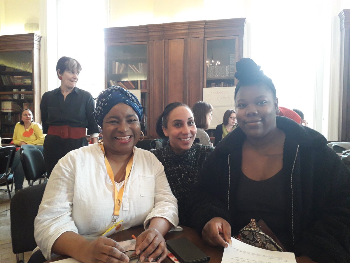 Tulse Hill parent champions Miryam and Jamila with  Leap worker Tanya, Director of Childrens Services in the background, Annie Hudson 🥰🥰love lambeth children #lovelambeth