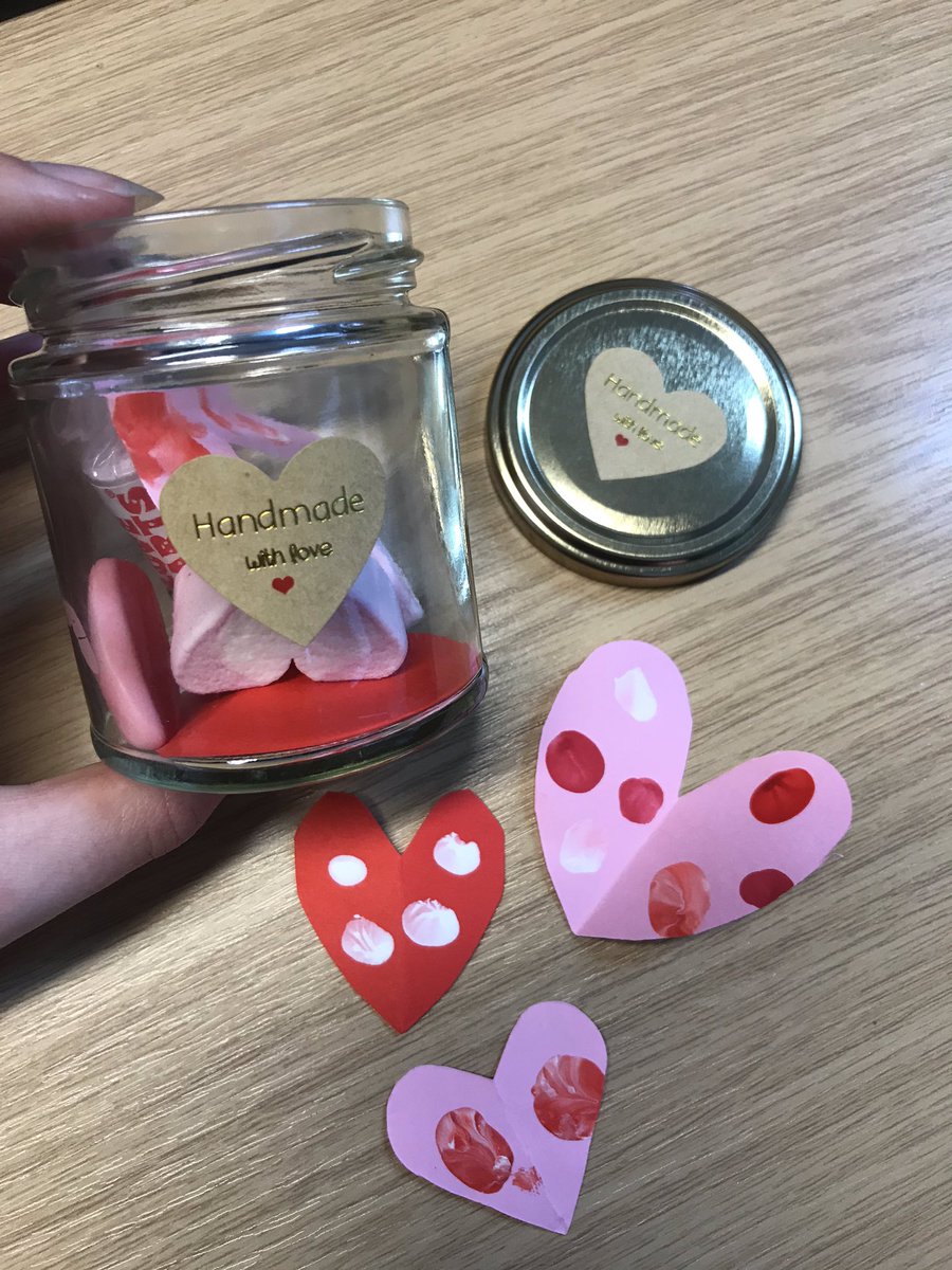 Ruth_TCT_FR's tweet photo. Fingerprint love hearts from our sixth form class at @Childrens_Trust school, they’ve handmade these and are running a craft sale today to sell them 😍 https://t.co/Zn2oBm2lyM