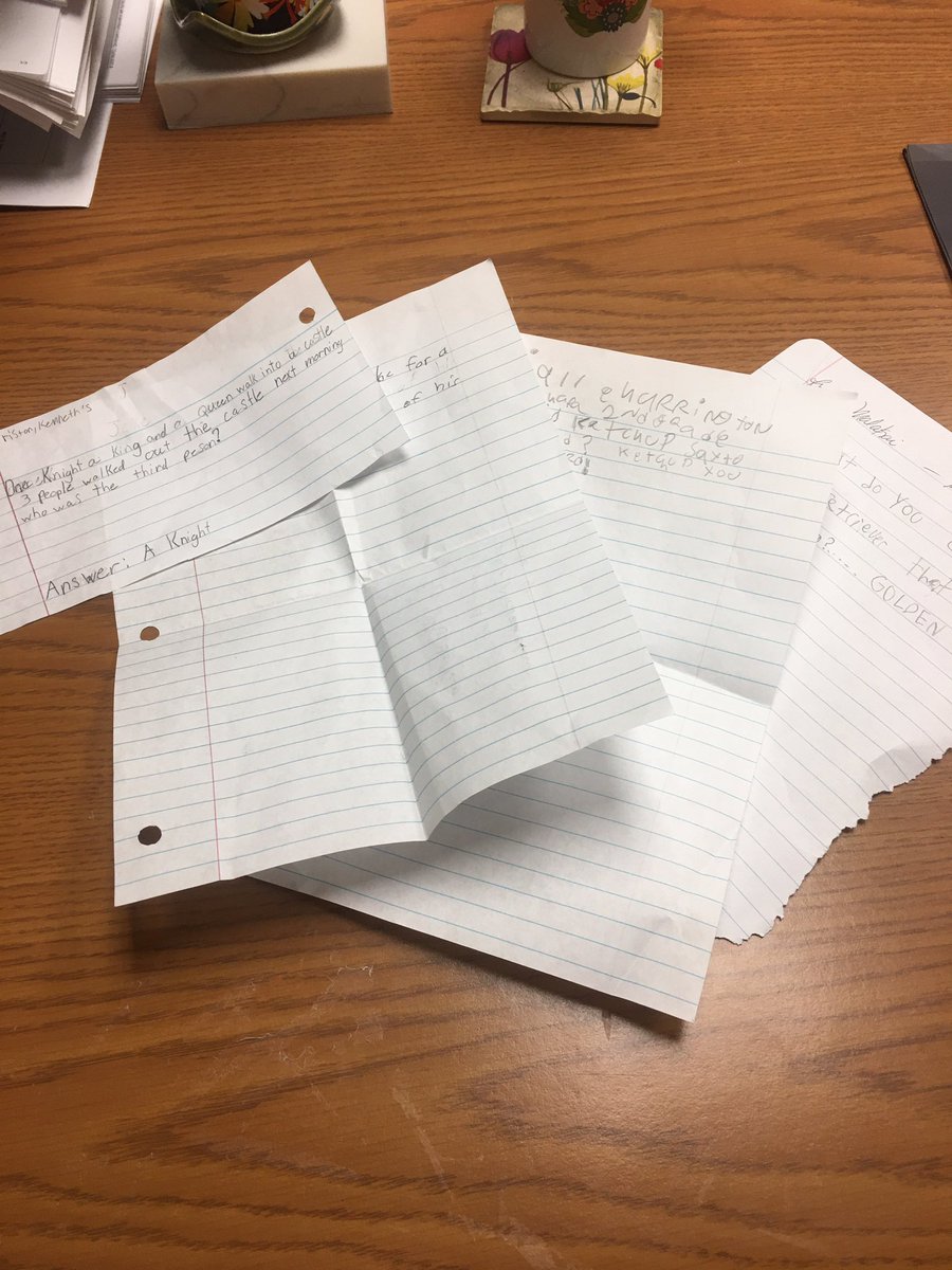 deleondolphin22's tweet photo. From kinder to 5th grade the Wednesday Hump Day jokes keep on coming! #cornyjokes #kidsjokes #kidscanwrite @HodgeRoadES https://t.co/Haa9eE50v3