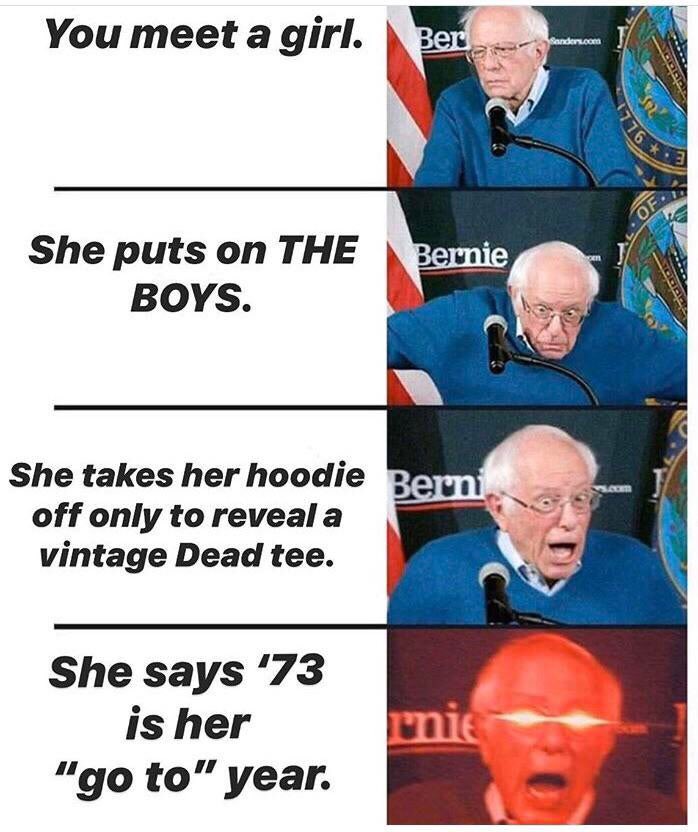 Turn on your love light!

💀🌹⚡️🌹💀