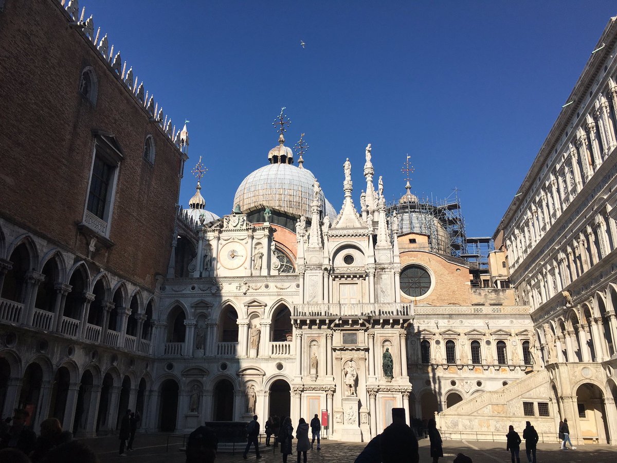 Daniel_WJPS's tweet photo. Doge’s Palace, the outside. #wjpseuro https://t.co/U9snr0gBag