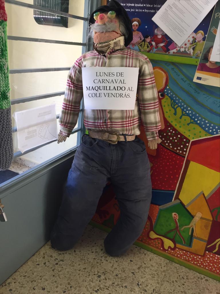 Nosotros ya estamos preparados para el Carnaval... <a href="/EscRuralAragon/">Escuela Rural Aragón</a>   #Carnaval