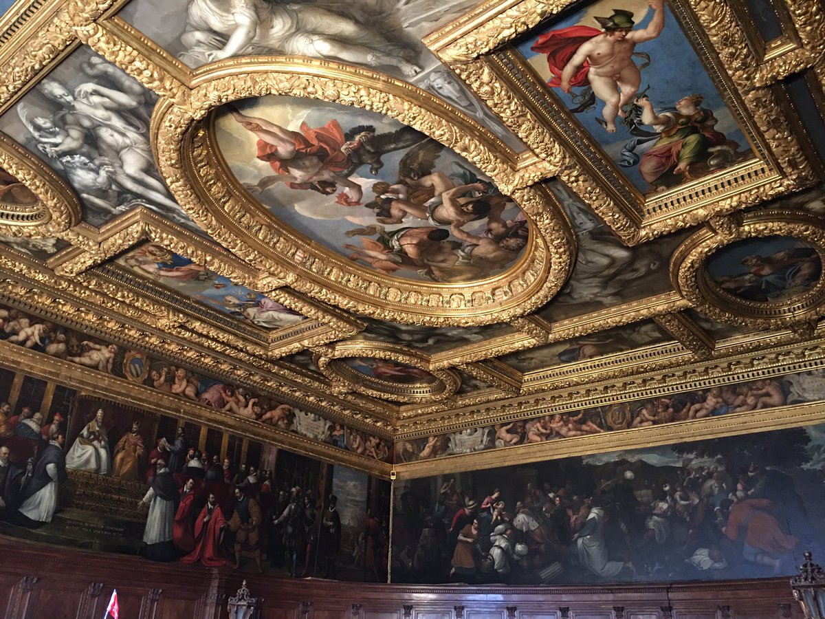 Daniel_WJPS's tweet photo. The artwork in Doge’s palace is truly breathtaking. #wjpseuro https://t.co/Ed4zCuVVjn