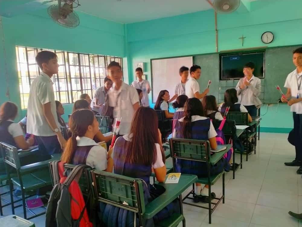 9Glasswing's tweet photo. Ang sweet ng boys namin huhu ka-proud❤❤❤
#sanaol https://t.co/qANdRyrR7P