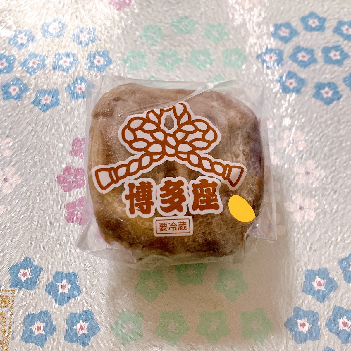 金子真美 Lo 博多座 新版オグリ 観劇後にぜひ オススメグルメ情報 最後に 外せないのがコレ きんつば本舗 博多座2階にあるきんつば本舗の栗が丸ごと入った 御栗 オグリ きんつば 350円 もめちゃうまか 一公演50個限定やけん はよ