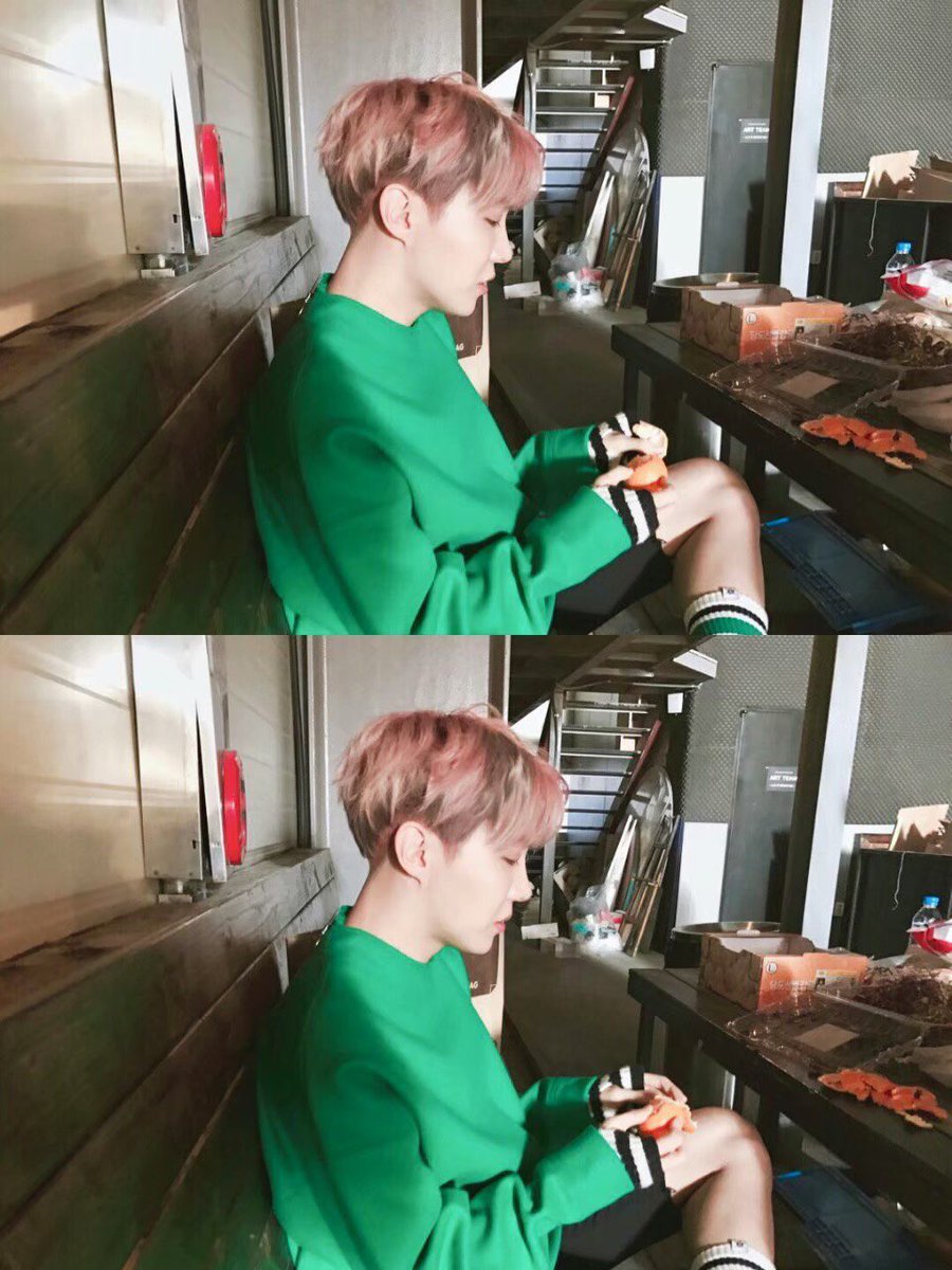 jungekubo218's tweet photo. #QueenSpringDay3Years https://t.co/m7TjT1x6L4