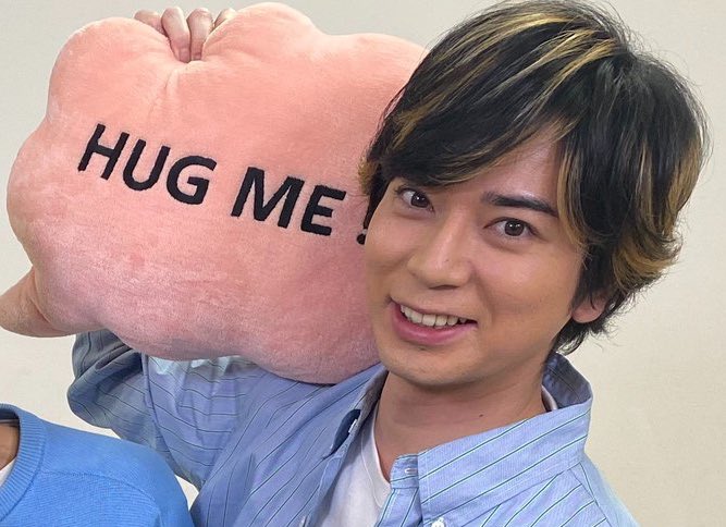 今日は松本潤と井上真央が結婚しましたか 真央潤 井上真央 松本潤 Hug Me