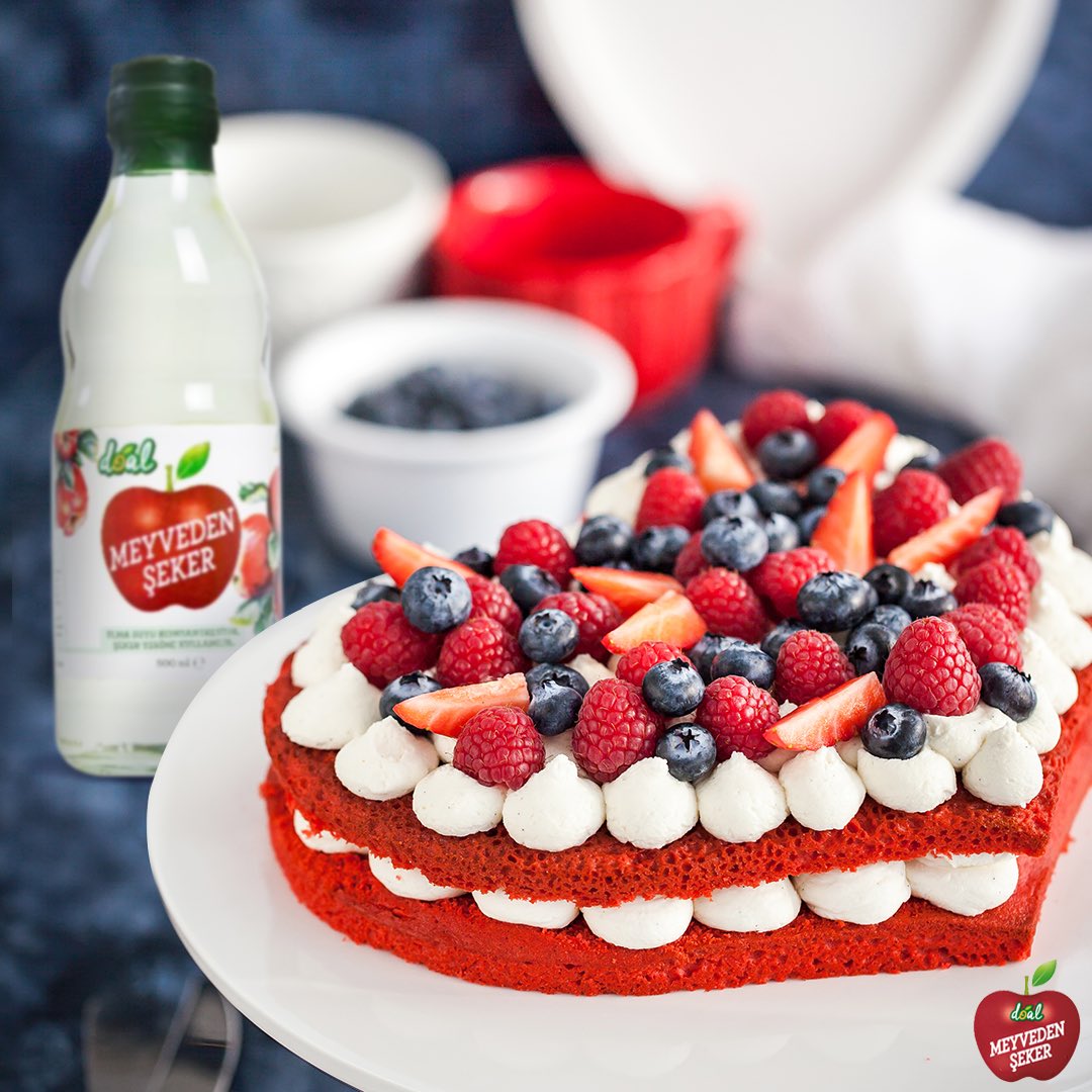 Aşk, saf ve doğaldır. Tıpkı %100 doğal Meyveden Şeker ile yaptığınız tatlılarınız gibi…
Sevgililer Gününüz Kutlu Olsun! 
#meyvedenşeker #şekeryerinegeçer #SevgililerGünü
