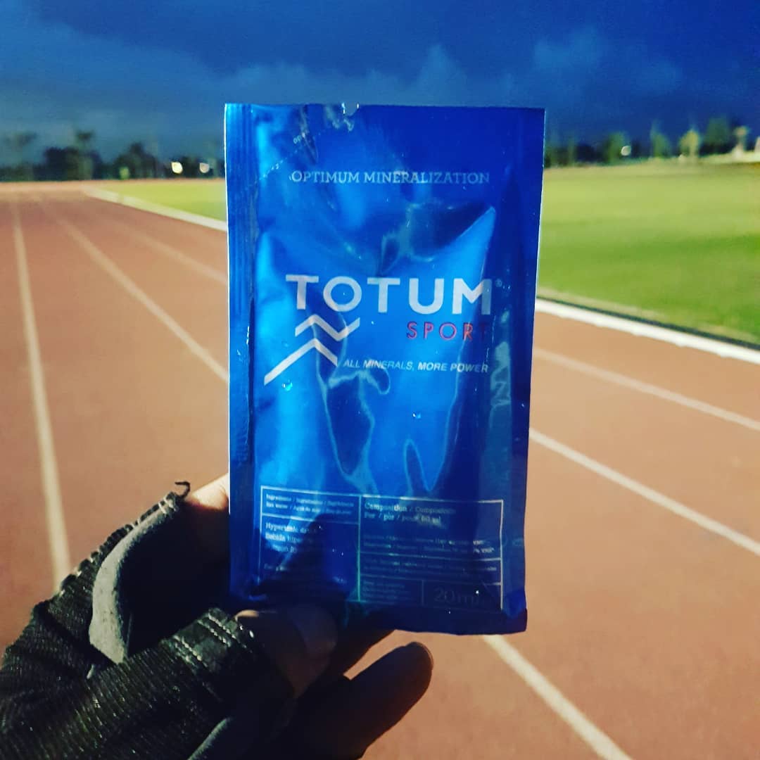 cellularfitness's tweet photo. You push yourself to run faster, hit harder &amp; crank out that last rep. During intense exercise you lose water and electrolytes, leading to dehydration. 

#AbsorbThis, water alone doesn’t solve the problem, but Totum Sport does! 

#DefyTheNorm #electrolytes #hydration https://t.co/4TDvJ6YMp2