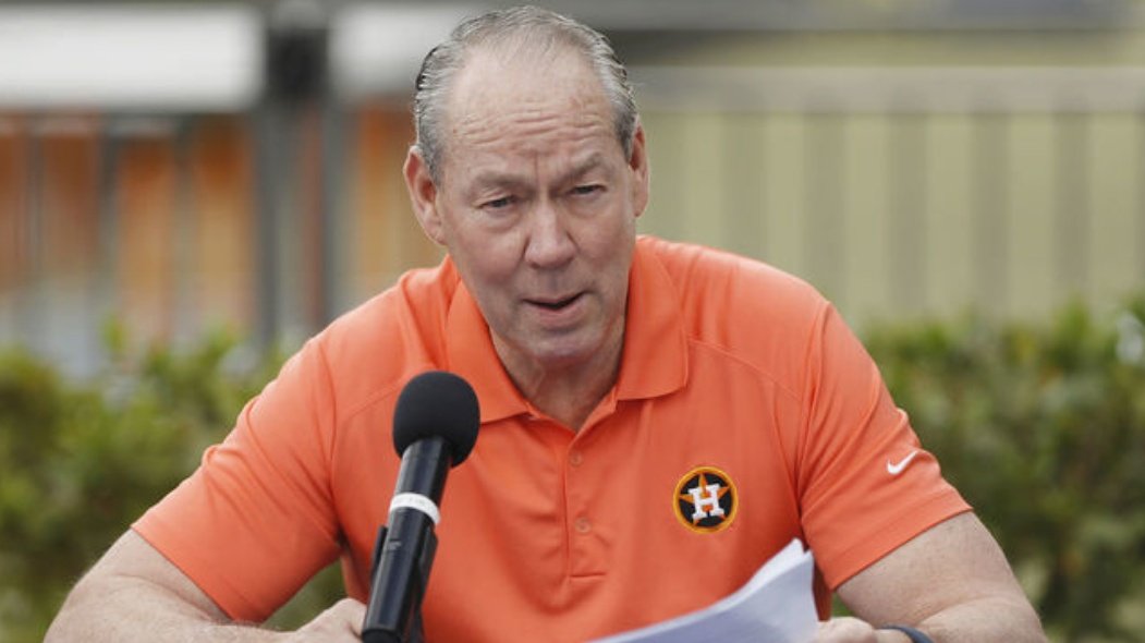 916to619's tweet photo. These 2 are about the most punchable faces in sports. #Spanus #JimCrane #NoBrain #AstrosCheat https://t.co/Cv6Wp3vHGY