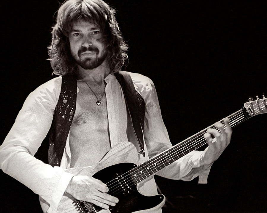 Happy Birthday to Heart guitarist and songwriter Roger Fisher, born on this day in Seattle, Washington in 1950.    