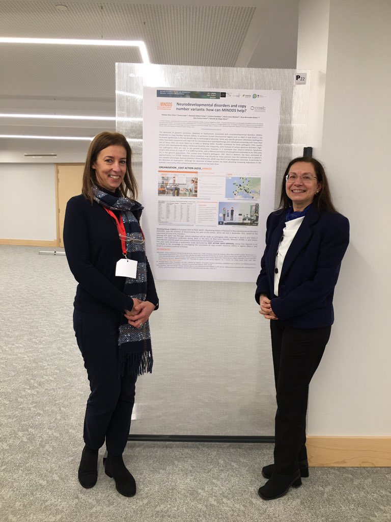 MinddsAction's tweet photo. #mindds people in front of the #MinddsPoster at the #geneticconference in #Porto! Good job! @LabPapaleo @ChawnerSamuel @22Q11_Ireland @COSTprogramme https://t.co/soYv66AsAU