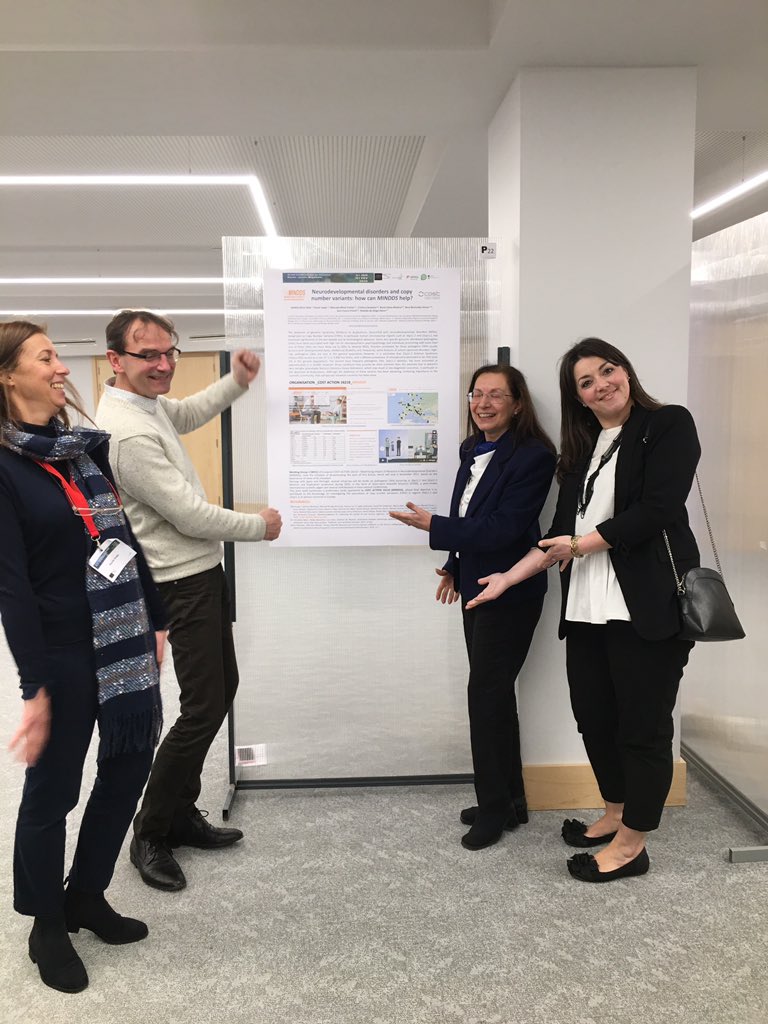 MinddsAction's tweet photo. #mindds people in front of the #MinddsPoster at the #geneticconference in #Porto! Good job! @LabPapaleo @ChawnerSamuel @22Q11_Ireland @COSTprogramme https://t.co/soYv66AsAU