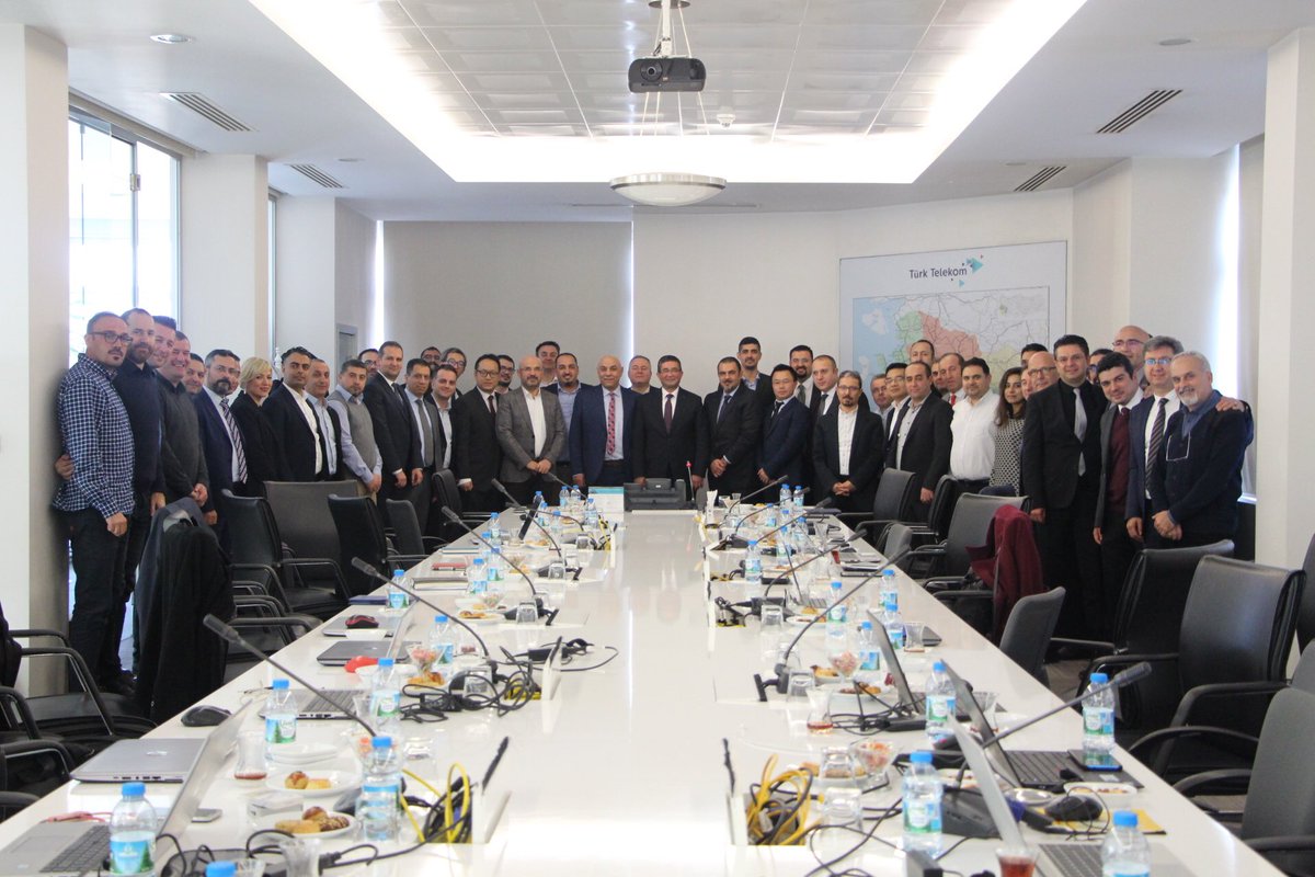 timur_sevim's tweet photo. İzmir, Aydın ve Manisa’da Türk Telekom Mobil şebekesi yenileme startını verdik. Yeni mobil kapsama sahaları ve sistemlerle 5G altyapısı hazır olacak. https://t.co/VpSMCHEkBv