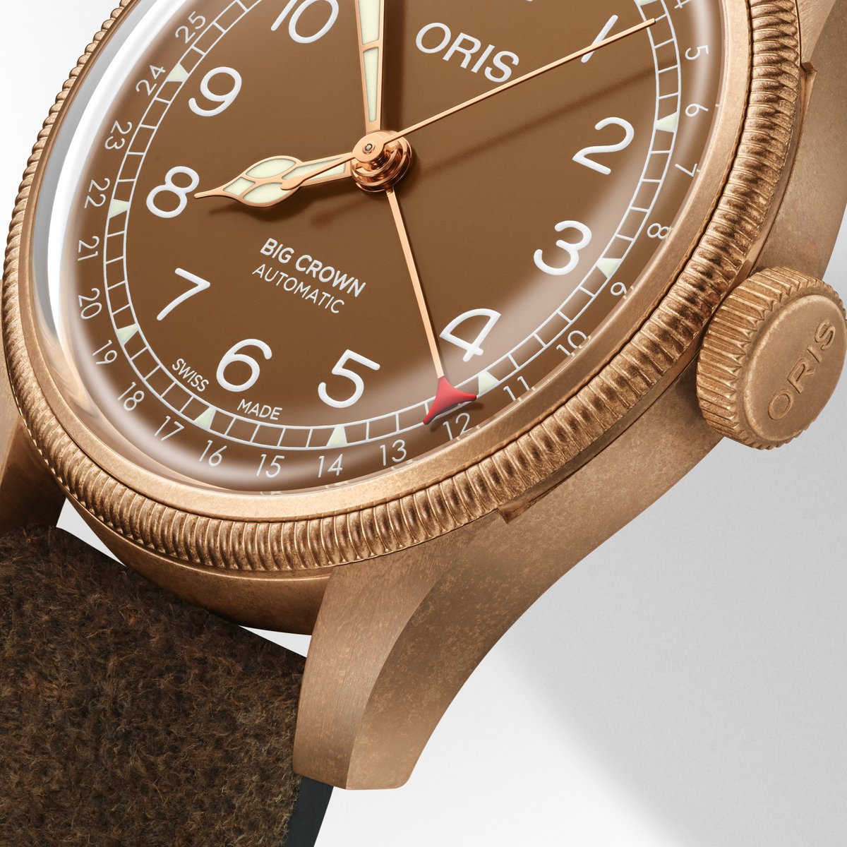 oriswatches's tweet photo. The pointer that gives the Big Crown Bronze Pointer Date its name. Originally designed with an arrowhead, it later became a crescent shape before evolving into an elegant combination of the two. 

The Oris Big Crown Bronze Pointer Date
#Oris #GoYourOwnWay #BigCrown #PointerDate https://t.co/Z6GaUjIUC7