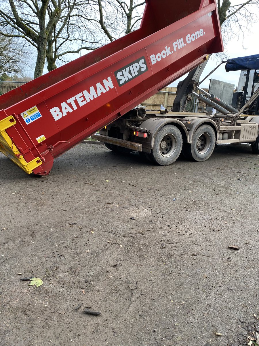 Getting through these 20 yard RoRo ‘s! Top service from <a href="/BatemanSkipHire/">Bateman Skips</a> #hardcore #rubble