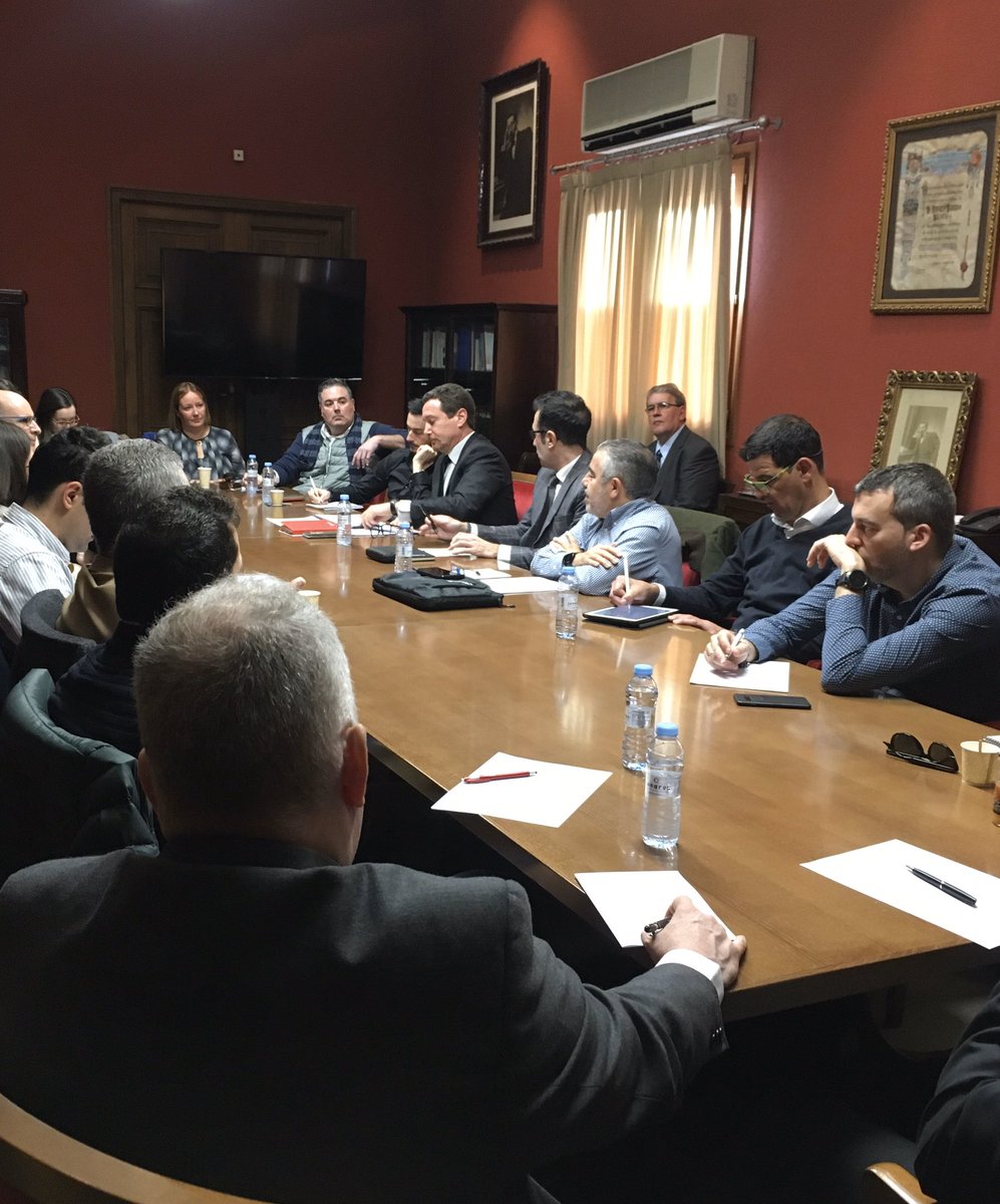 En el #DesayunoInternacional de hoy, Xavier Urios (Cámara de Comercio de España en Perú) y
Enrique Bermejo (Cámara de Comercio Hispano Colombiana) explican las claves para exportar a estos dos países. #AragónExporta