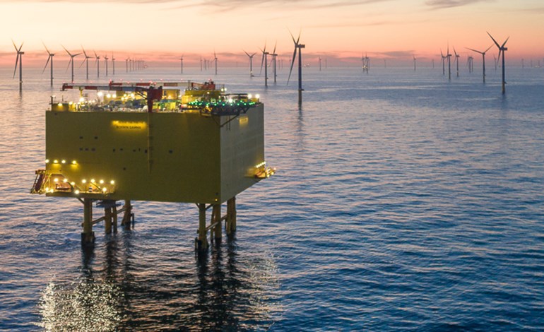 SilverBulletPR's tweet photo. WATCH: TenneT takes reins at BorWin3 - German TSO takes over operations from contractors Siemens and Petrofac
https://t.co/zA3LzXqfs4
#OffshoreWind #Germany #BorWin @TenneTTSO https://t.co/29MLukmBs9