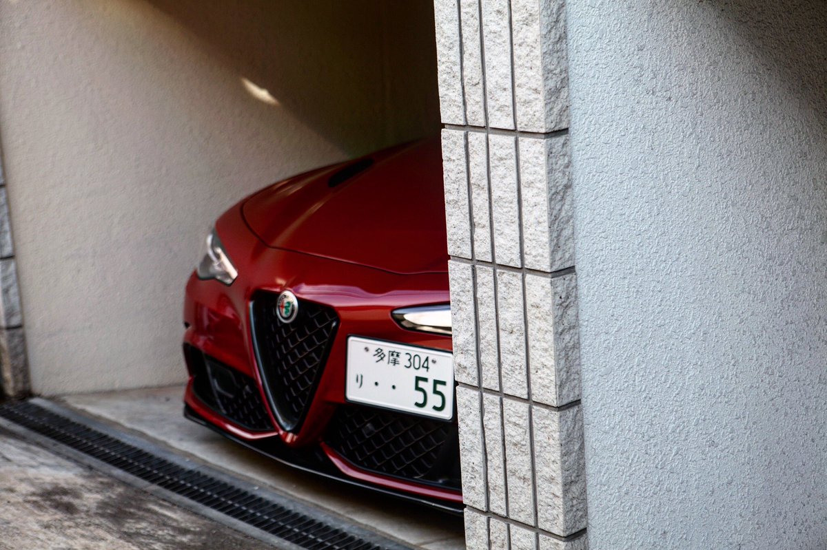 harveyhao44's tweet photo. 日本🇯🇵,東京,中野
#GiuliaQuadrifoglio #AlfaRomeo #LaMeccanicaDelleEmozioni #Mopar #AuthenticAccessories #GiuliaVeloceTi #AlfaRomeo #LaMeccanicaDelleEmozioni #luxury #ItalianCars #Cartastic #Instacar #AlfaLovers #luxurycars #alfisti #DrivingPleasure #DrivingPassion https://t.co/GcsQy8NeiX