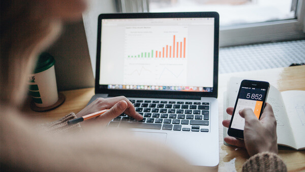 Estos datos sí que nos ENAMORAN 😍📱💻📈❤️
La comunicación #digital está al alza 
Vía <a href="/ReasonWhy/">Reason Why</a> #PublicidadDigital #Medios #MediaScope
bit.ly/31Umgku