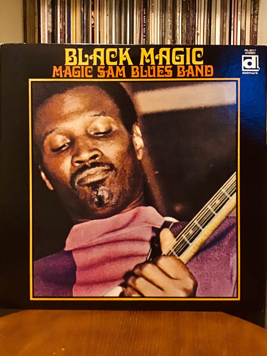 KazTheGroover's tweet image. サム先輩の誕生日とシーナさんの命日が同じ日なの何気にアツい。
シナロケ『NEW HIPPIES』収録の鮎川さんVo.曲「BACK DOOR MAN」の「いい娘見つけりゃ口より先に マジック・サムがおどりだす」という歌詞に痺れたクチなんで。
#vinylrecords #MagicSam #SheenaAndTheRokkets