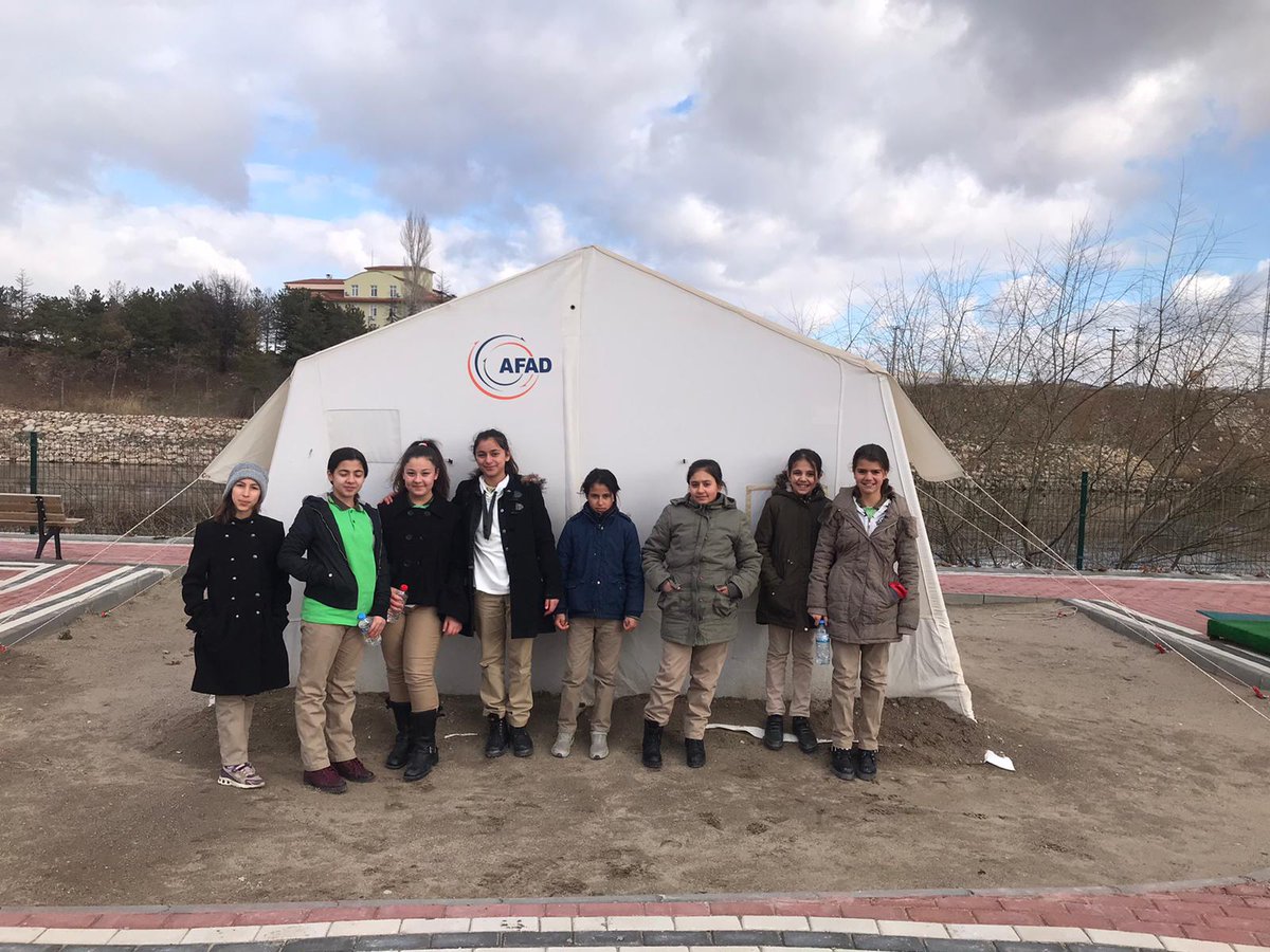 12 Şubat 2020 tarihinde Bahşılı ilçesinde Trafik Eğitim Alanında, İlçemiz Toki Şehit Gazi Ortaokulu Öğrenci ve Sporcuları ''Trafik Eğitimi, İtfaye ve İlk Yardım'' konulu teorik ve uygulma eğitimine katıldılar.