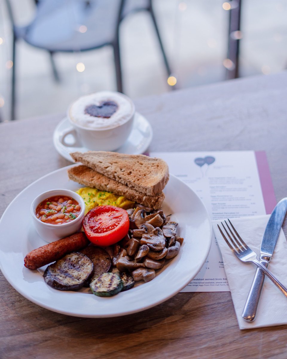 Make valentines even more special with perfect blend 💕 ⠀
•⠀
•⠀
•⠀
 #keepitlocal #streathamhill #streatham #perfectblend #london #southlondon #valentinesday #bemyvalentine