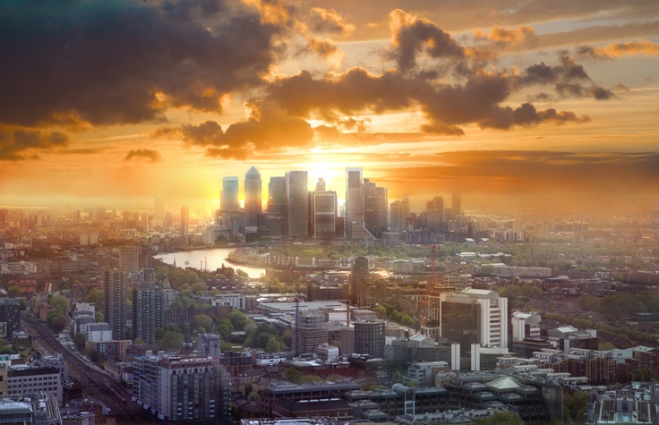 We have been instructed to market an exciting portfolio of fully tenanted investment properties in the prime E14 sector of Central London, with yields from 5%. 

Call us on 01342 840050 for further information or enquire online ow.ly/FUfL50yln94